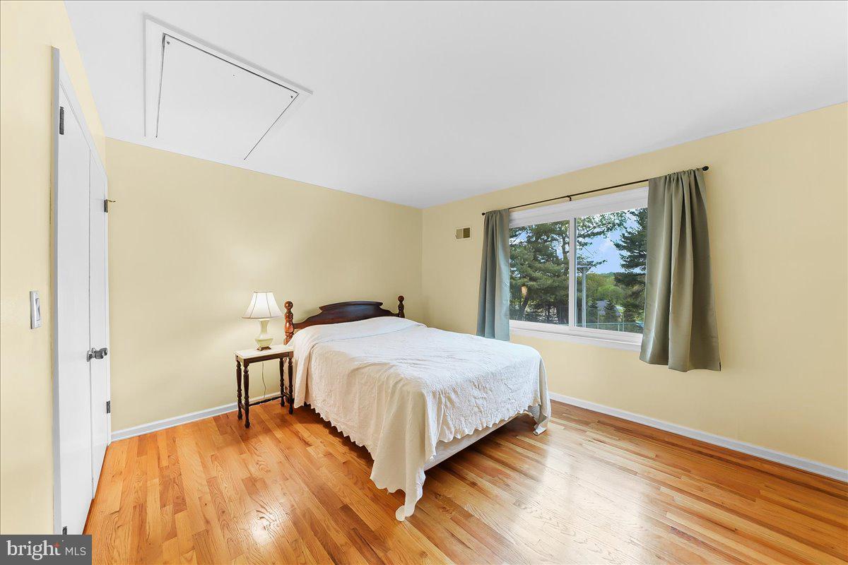 QUAIL HILL - Residential