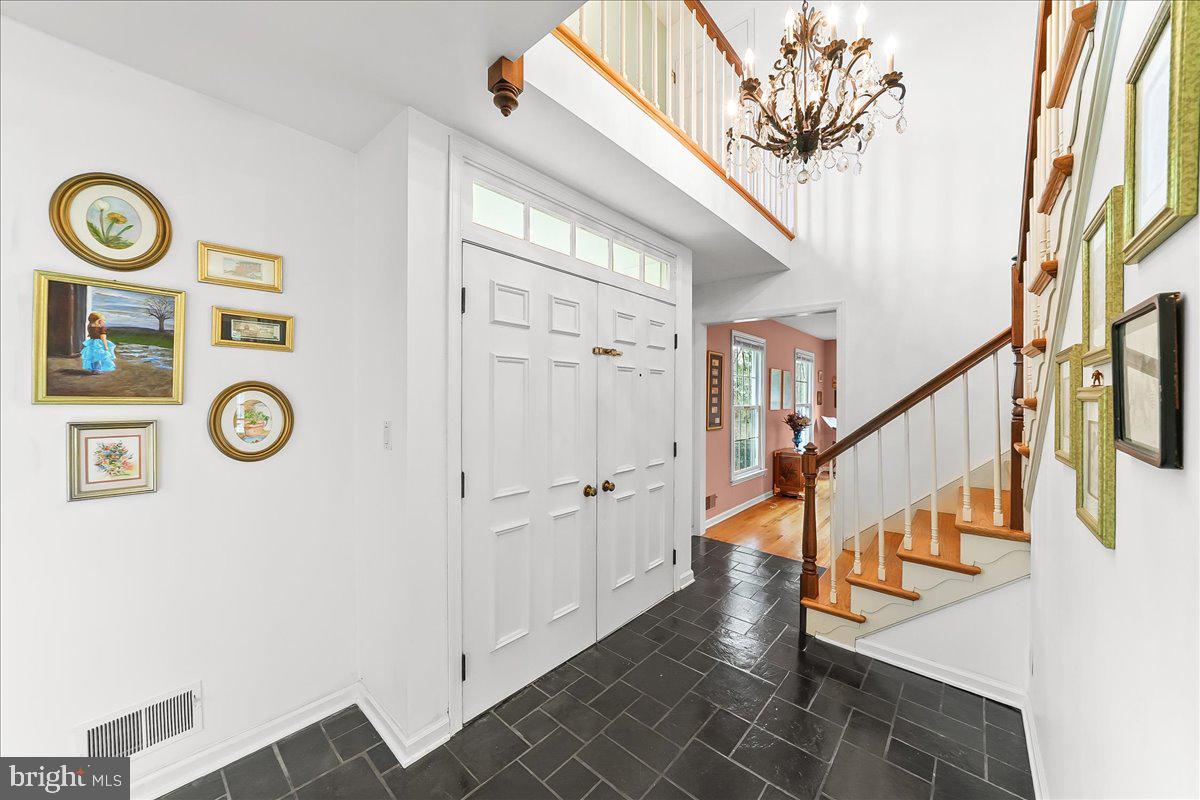 QUAIL HILL - Residential