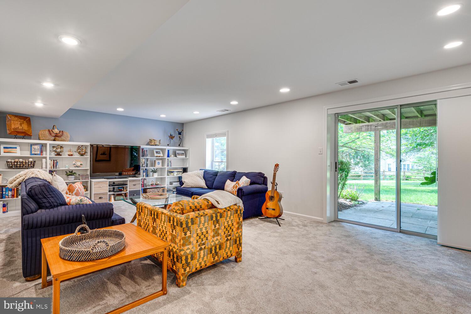 NORBECK MANOR - Residential