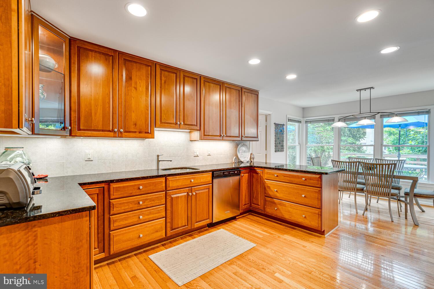 NORBECK MANOR - Residential