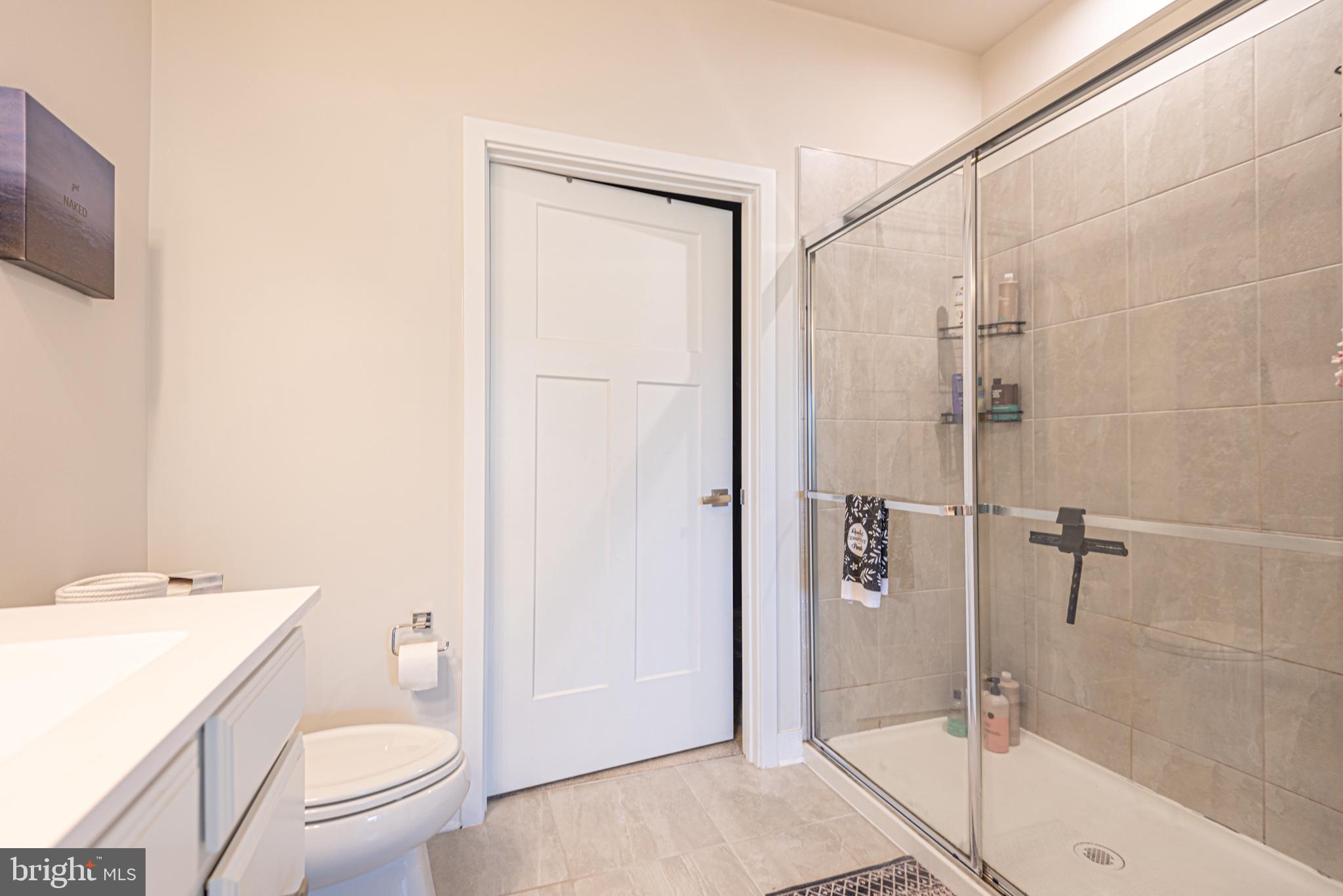 ATLANTIC LAKES - Residential