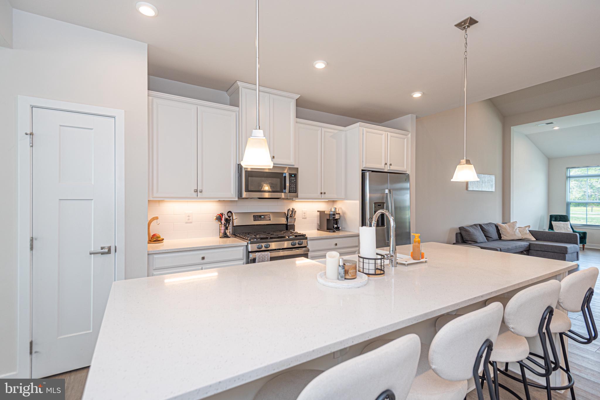 ATLANTIC LAKES - Residential