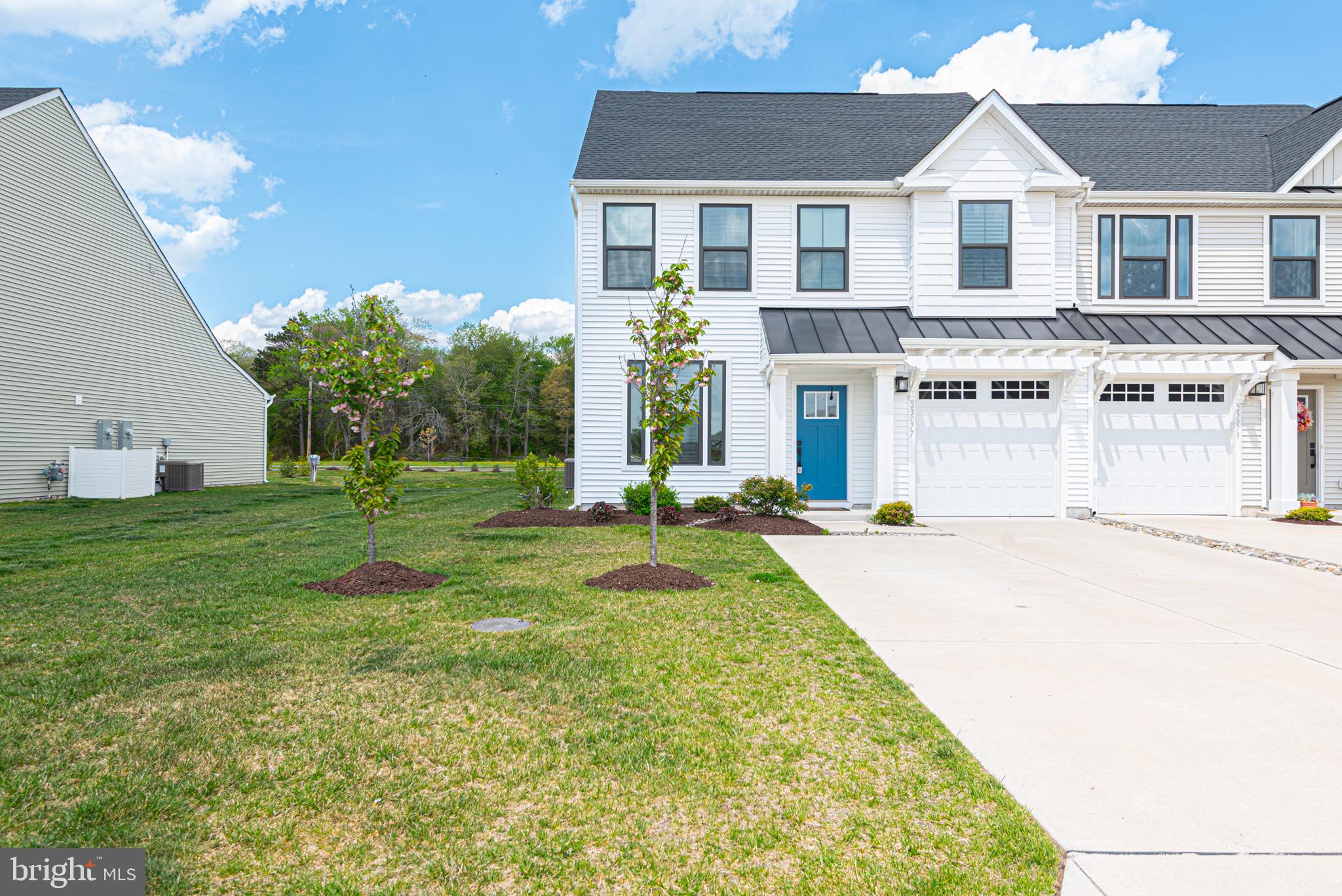 ATLANTIC LAKES - Residential