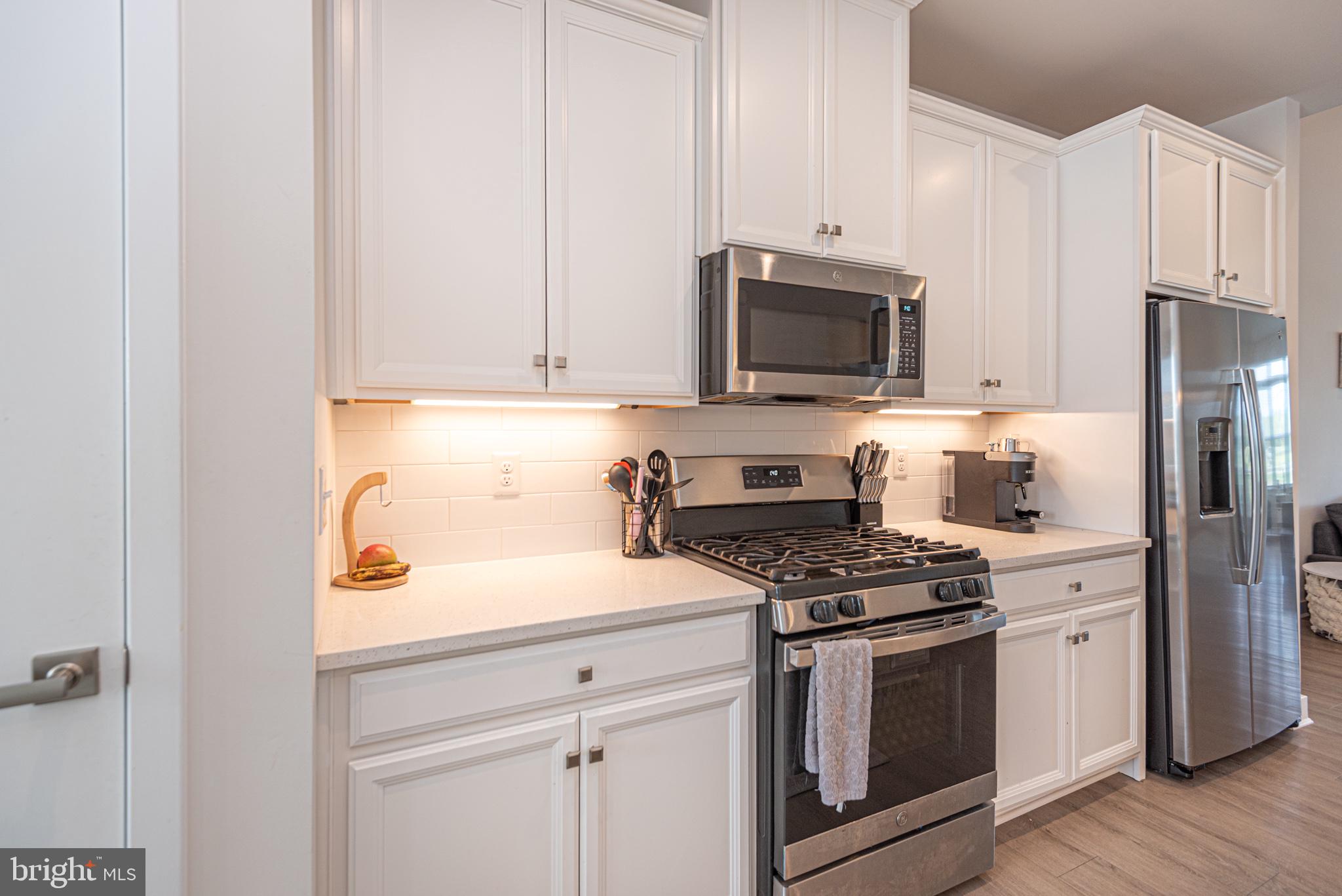 ATLANTIC LAKES - Residential