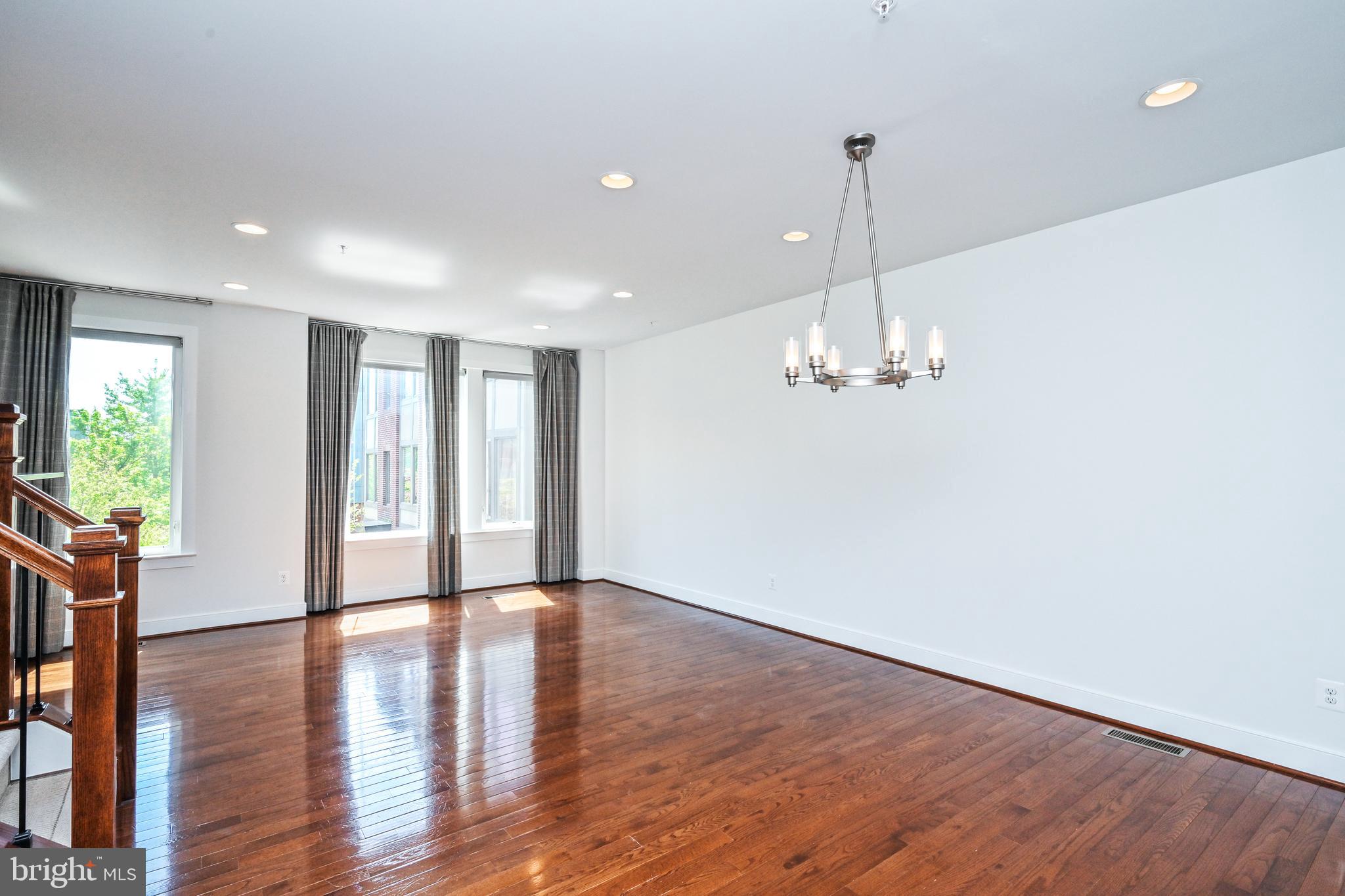 MOSAIC DISTRICT - Residential Lease