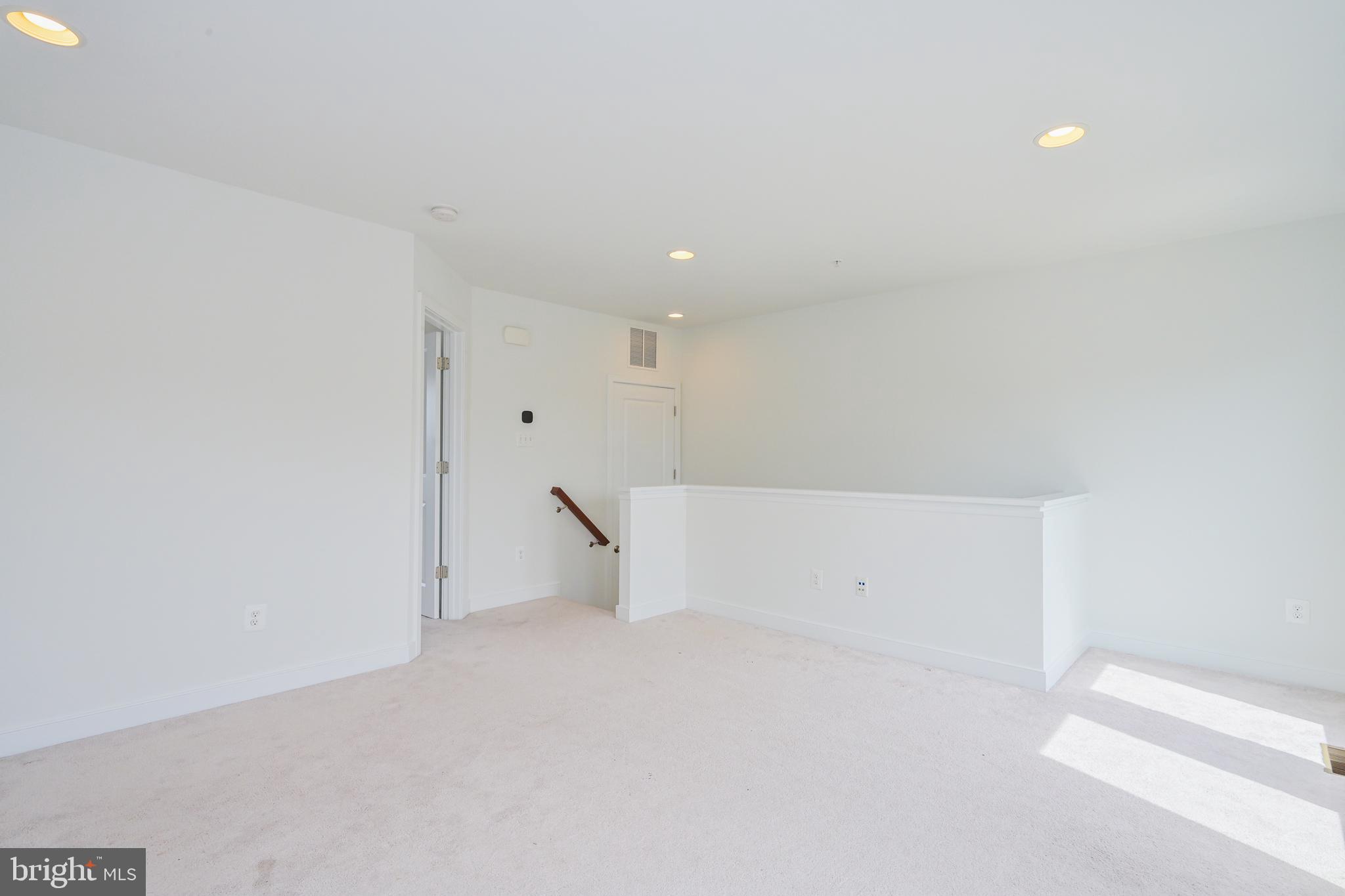 MOSAIC DISTRICT - Residential Lease