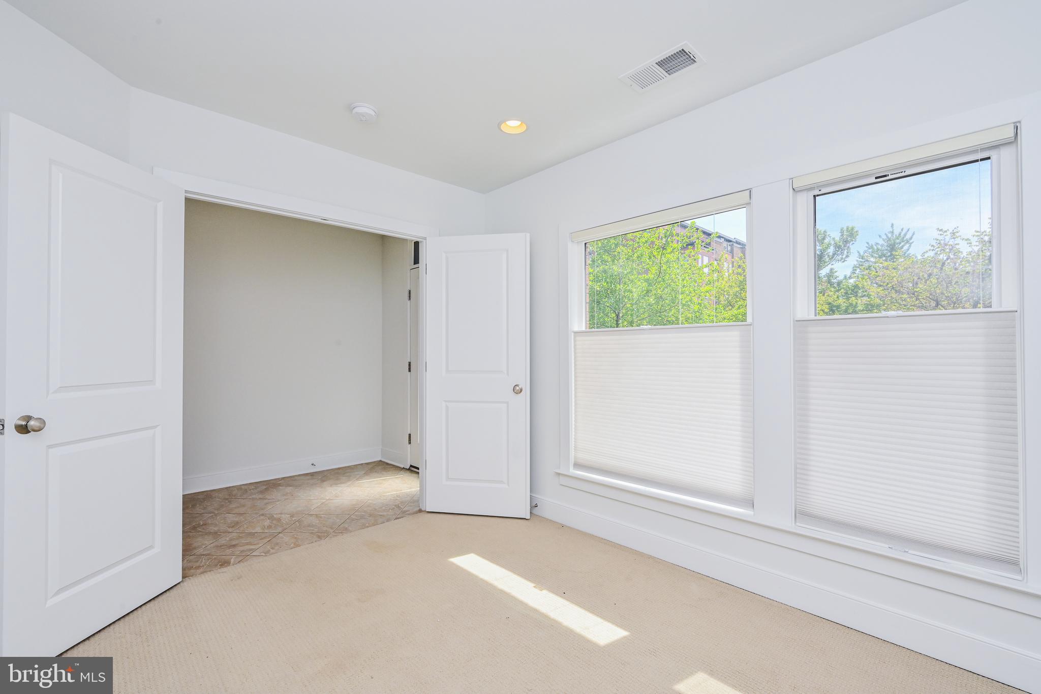 MOSAIC DISTRICT - Residential Lease