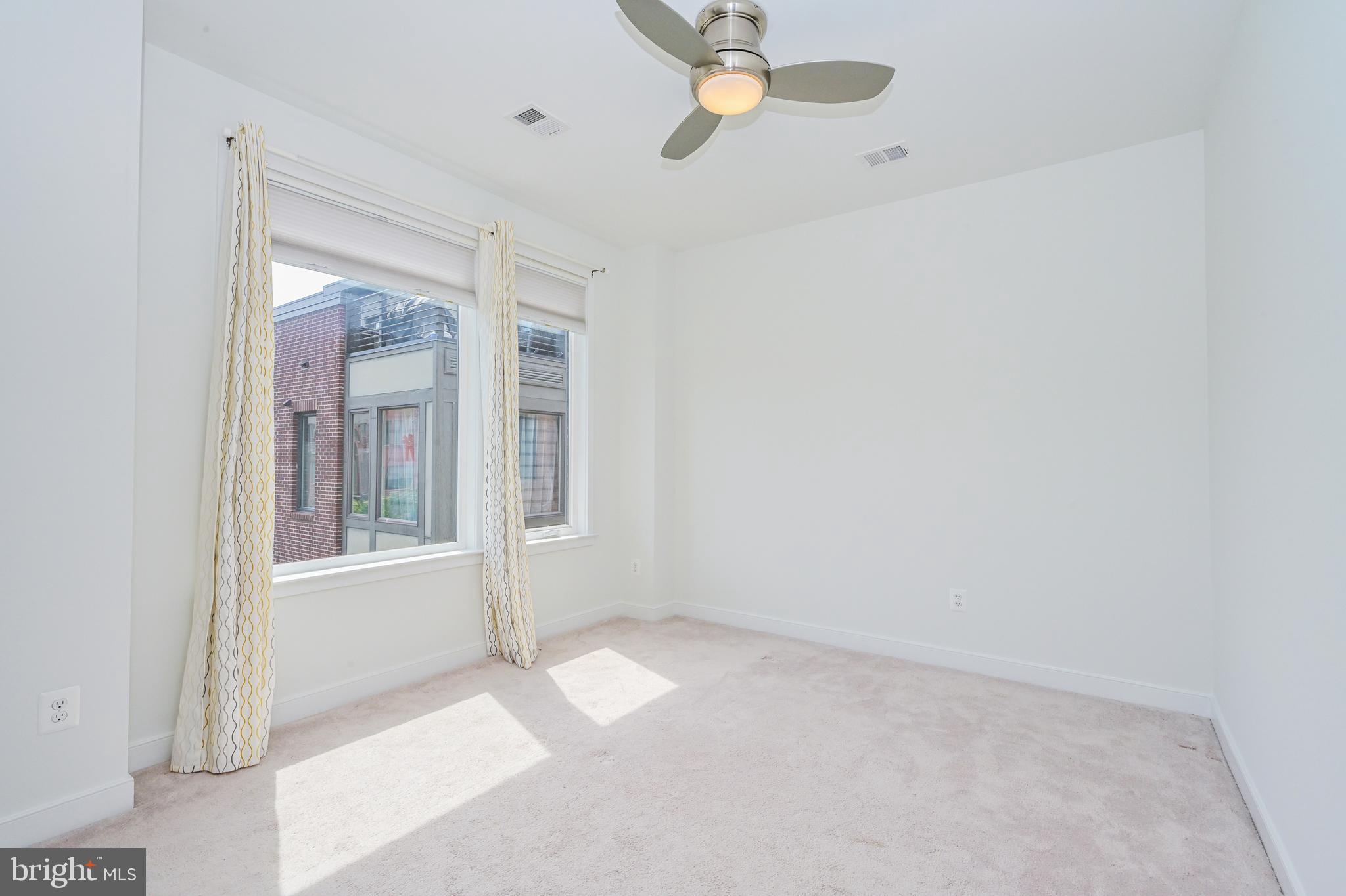 MOSAIC DISTRICT - Residential Lease