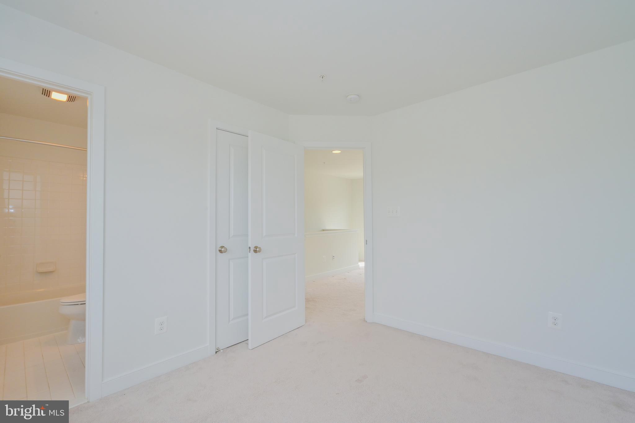 MOSAIC DISTRICT - Residential Lease