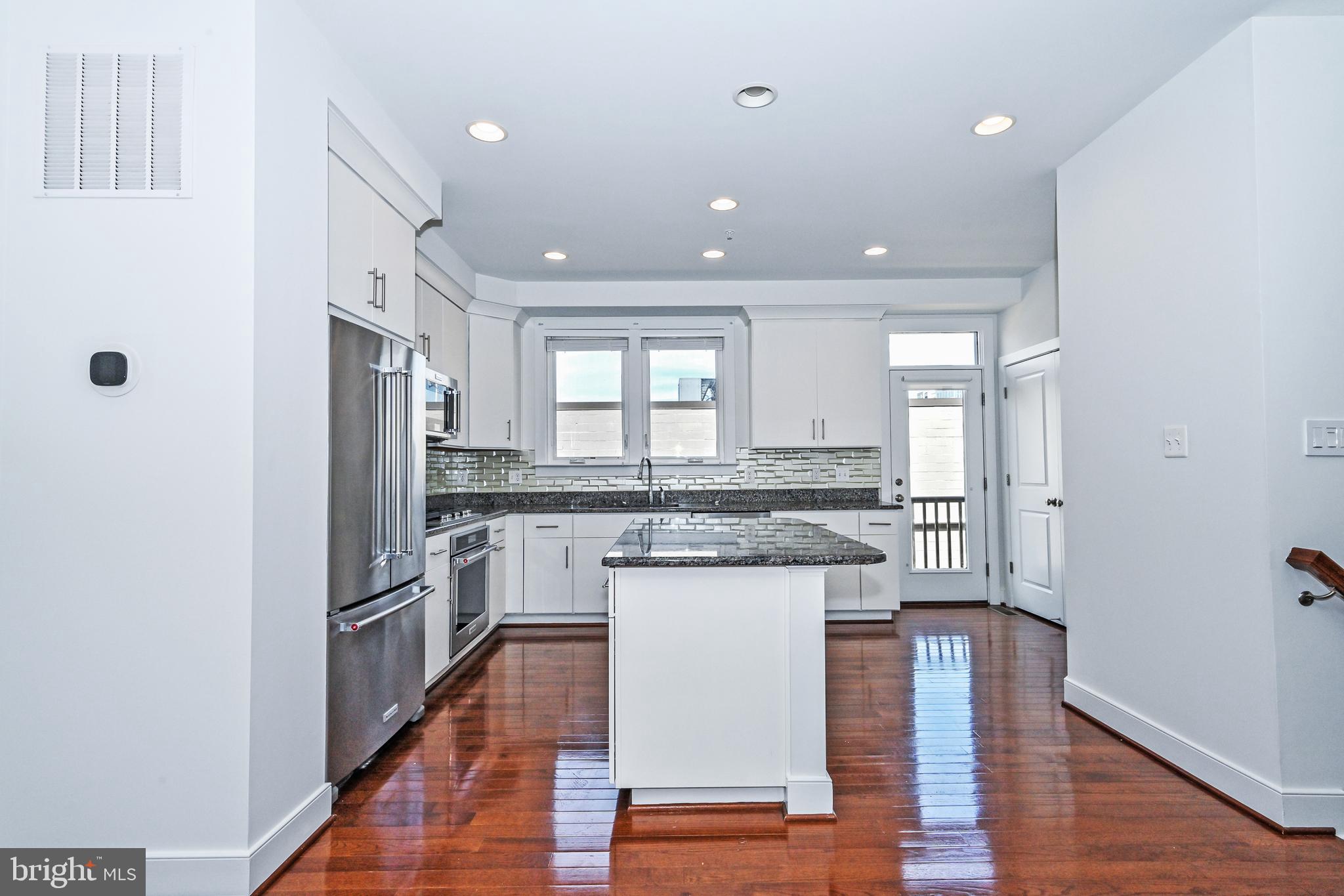 MOSAIC DISTRICT - Residential Lease