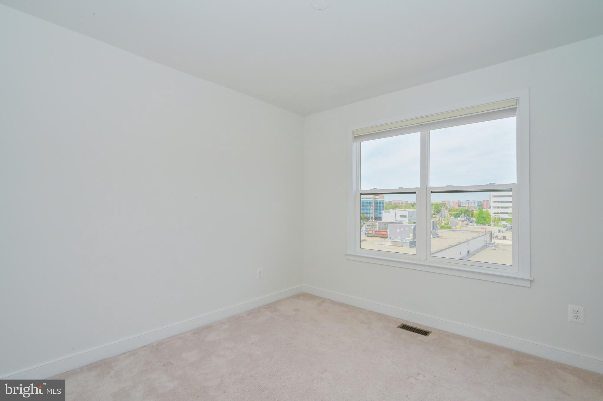 MOSAIC DISTRICT - Residential Lease