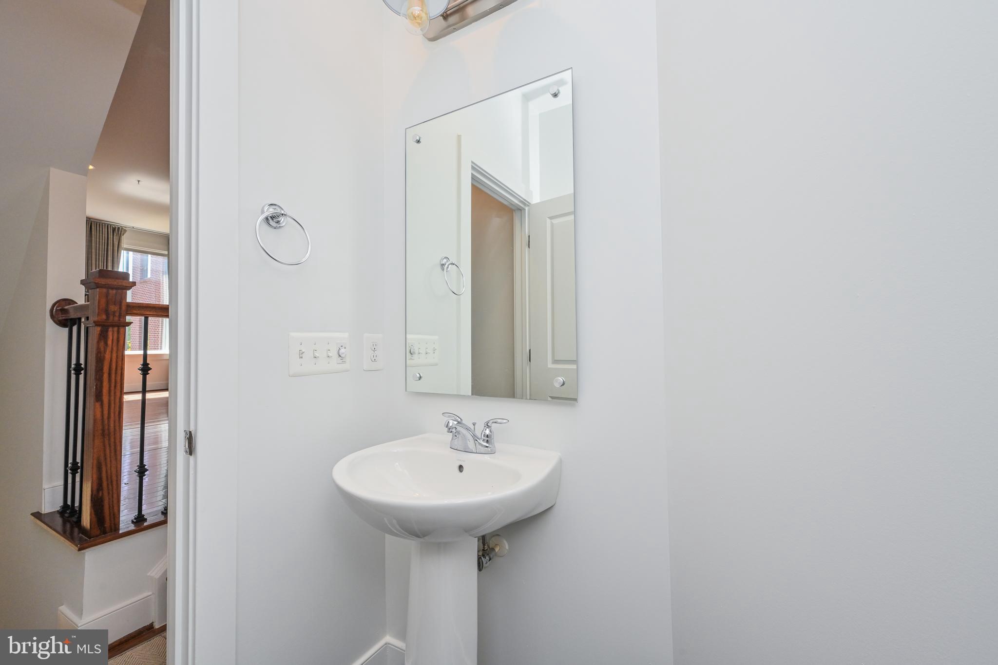 MOSAIC DISTRICT - Residential Lease