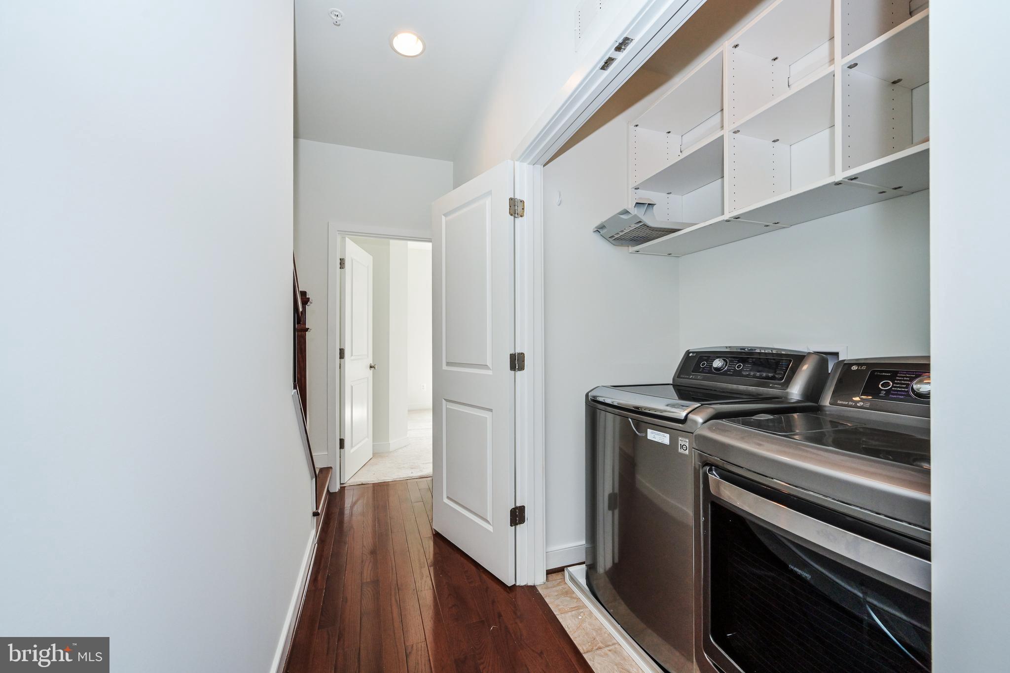 MOSAIC DISTRICT - Residential Lease