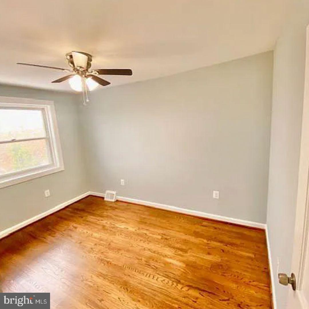 GLASSMANOR - Residential Lease