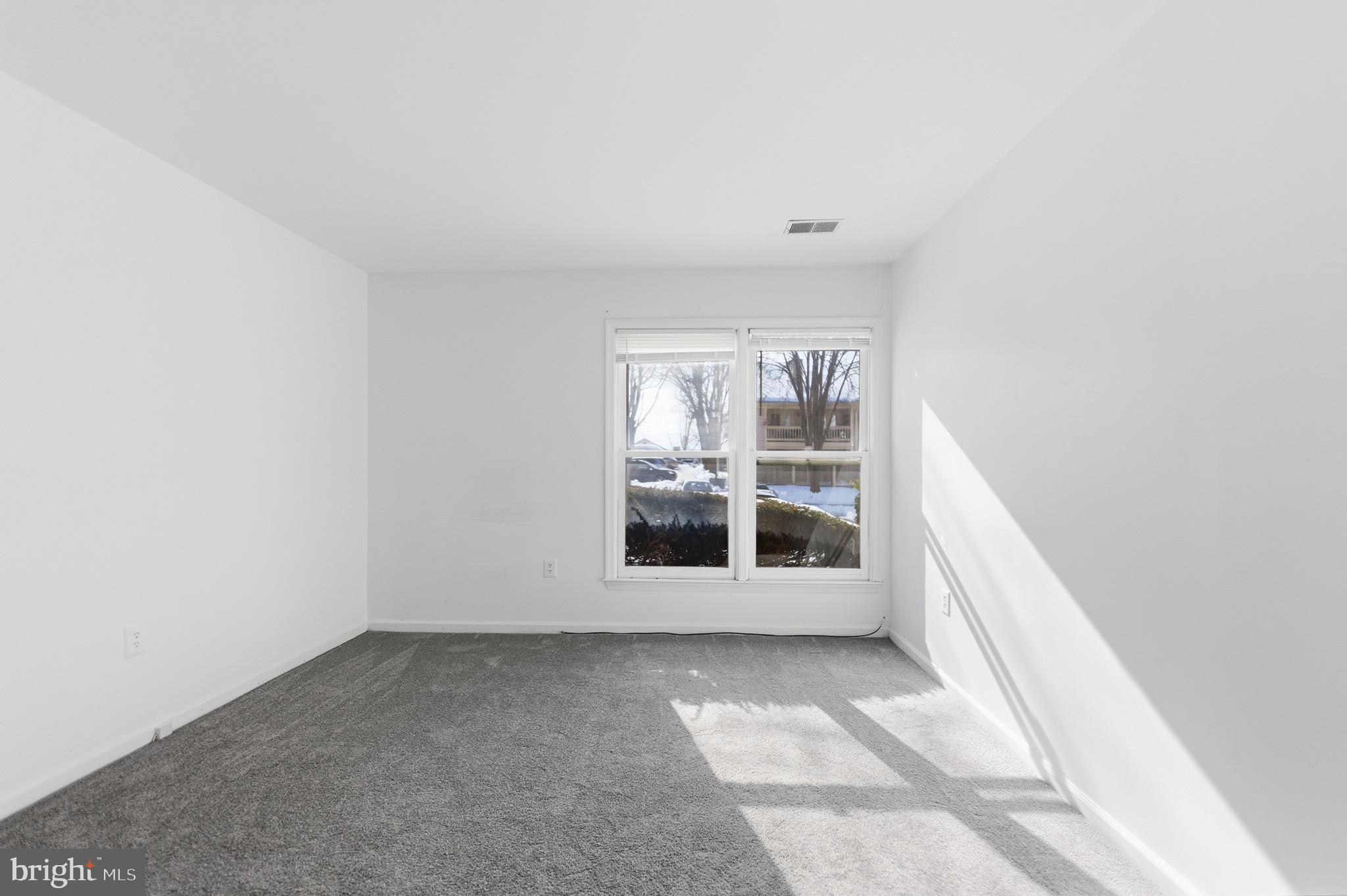 GERMANTOWN - Residential Lease