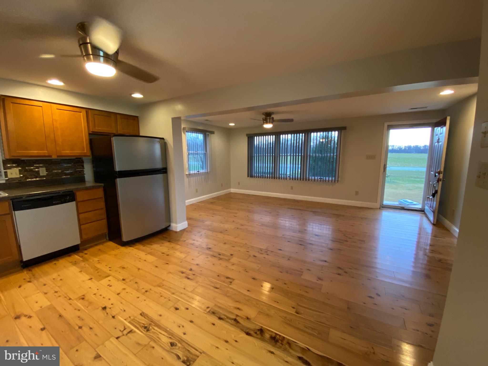 HILLSBORO ESTATES - Residential