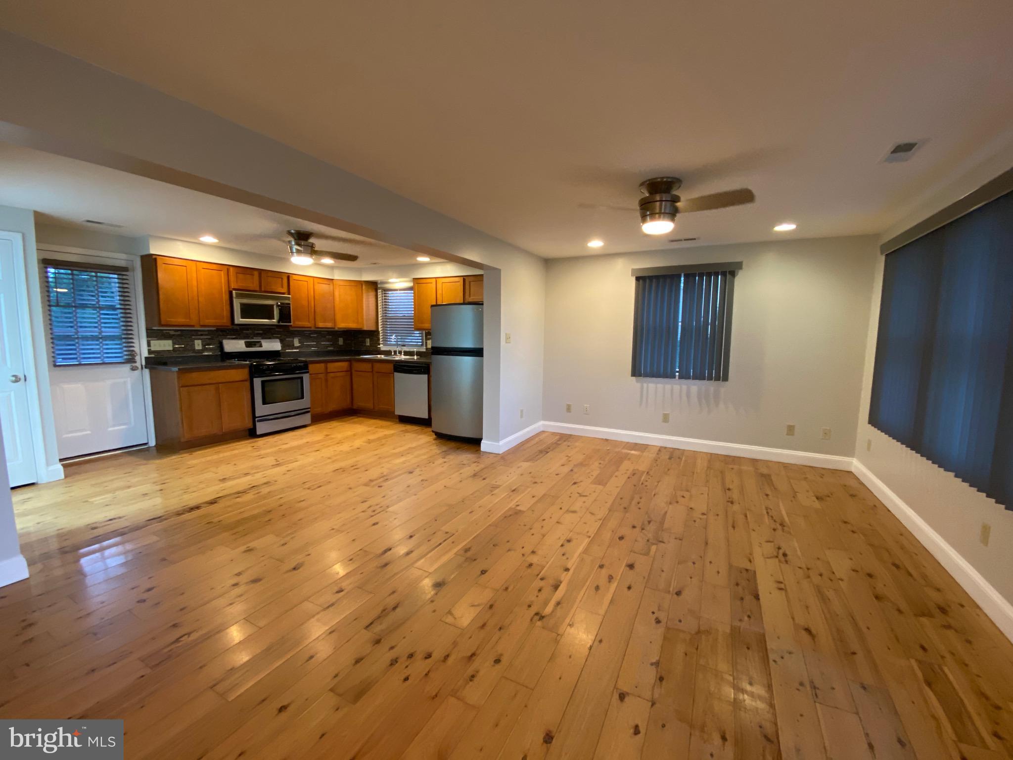 HILLSBORO ESTATES - Residential