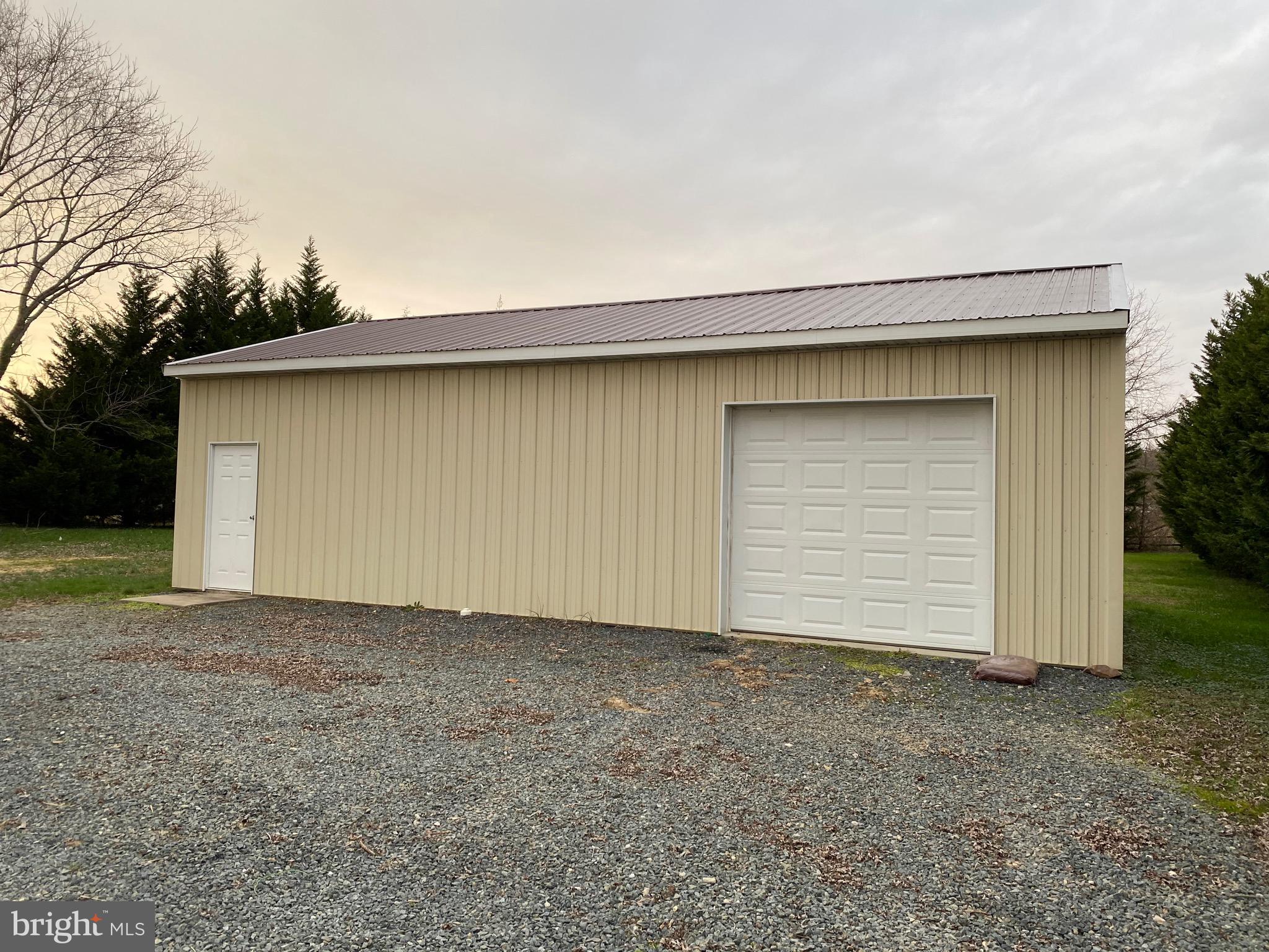 HILLSBORO ESTATES - Residential