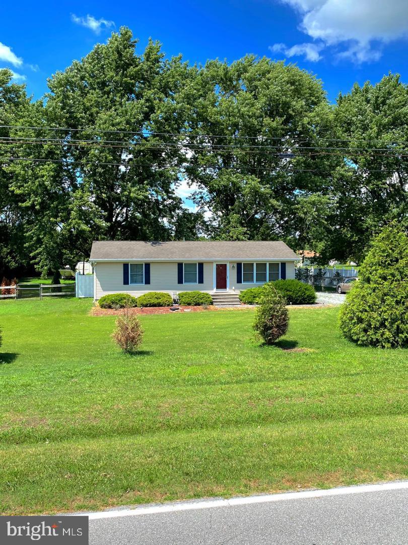 HILLSBORO ESTATES - Residential