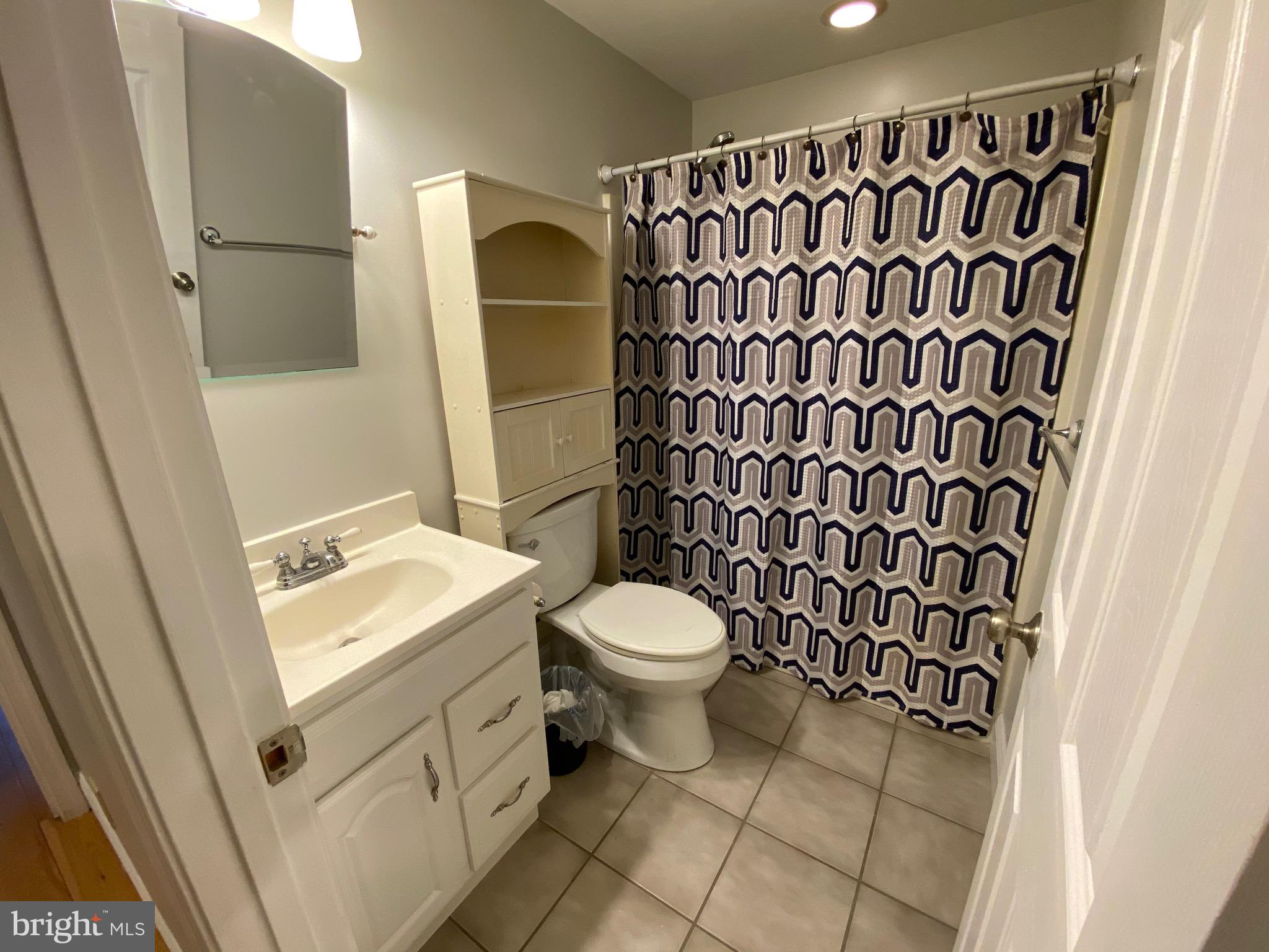 HILLSBORO ESTATES - Residential