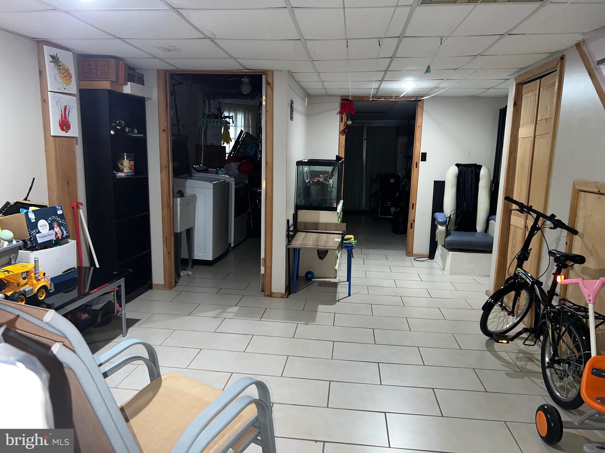 MAYFAIR - Residential