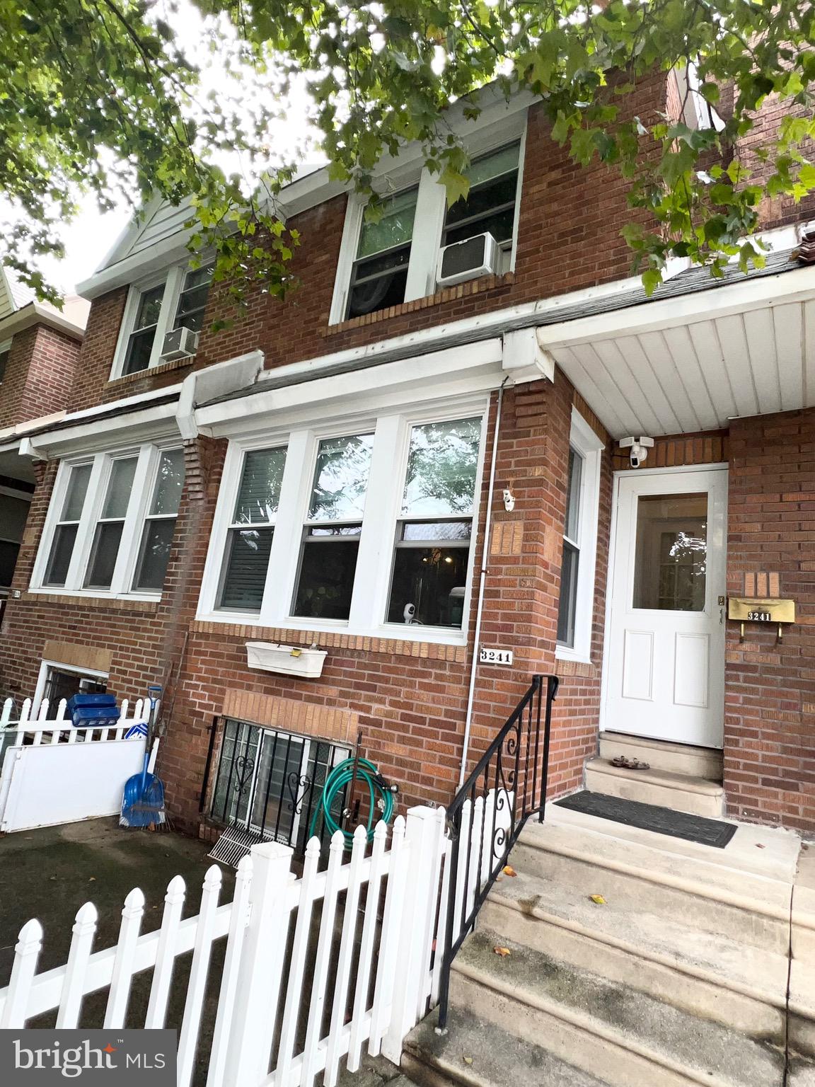 MAYFAIR - Residential