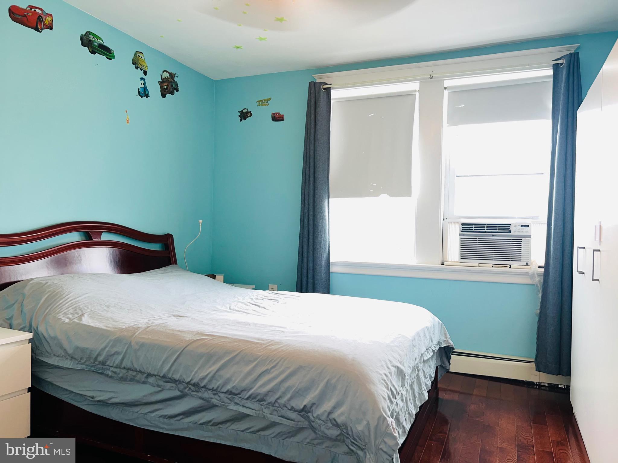 MAYFAIR - Residential