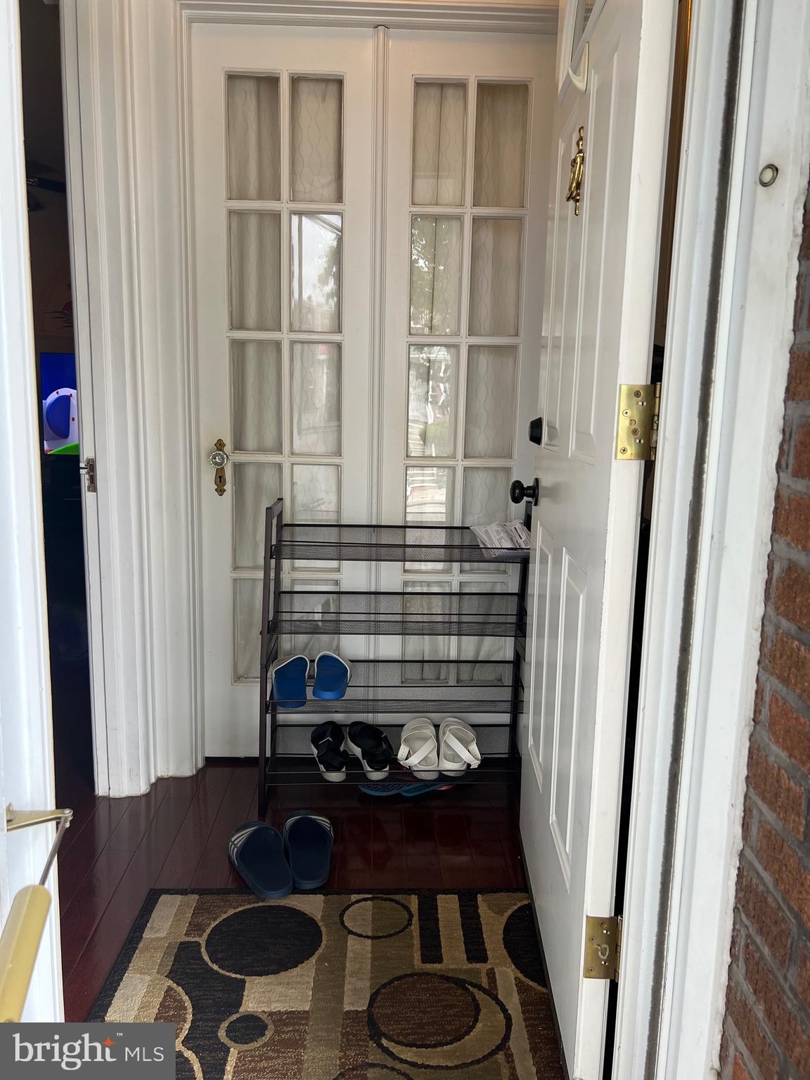 MAYFAIR - Residential