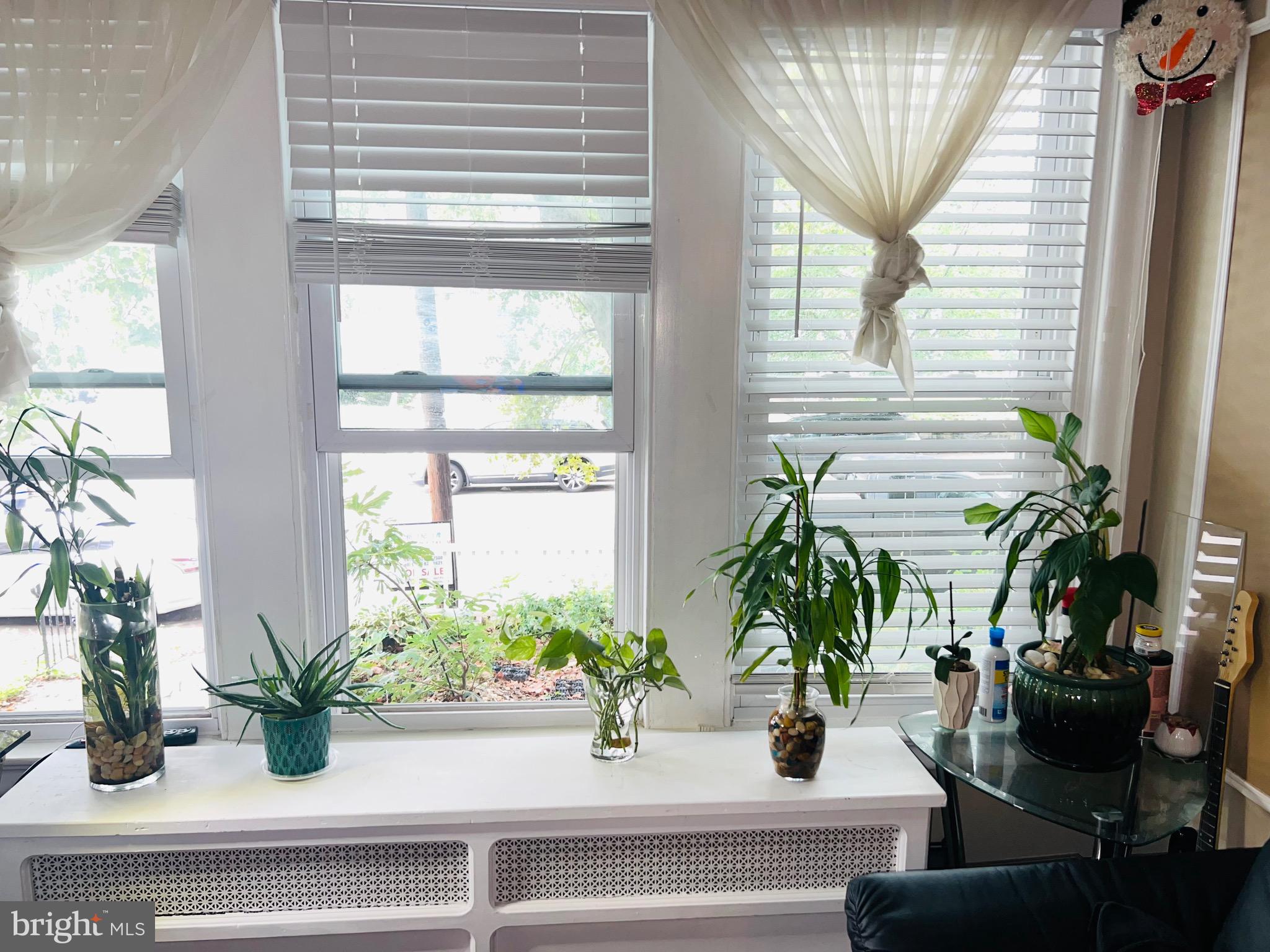 MAYFAIR - Residential