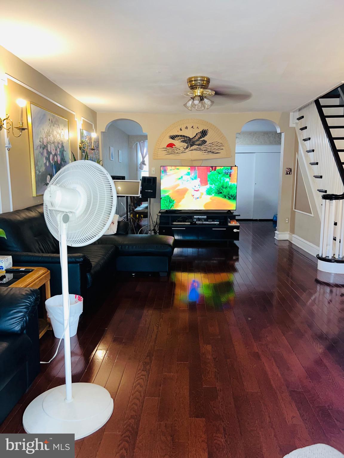 MAYFAIR - Residential