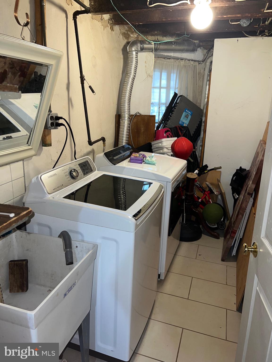 MAYFAIR - Residential