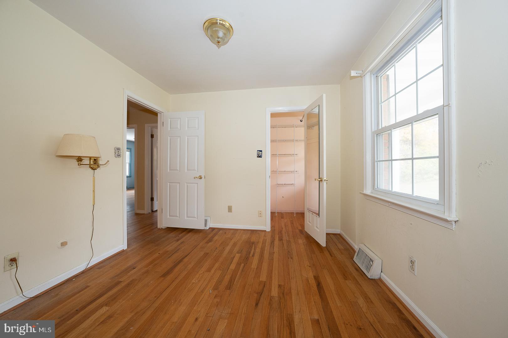 GLADWYNE - Residential