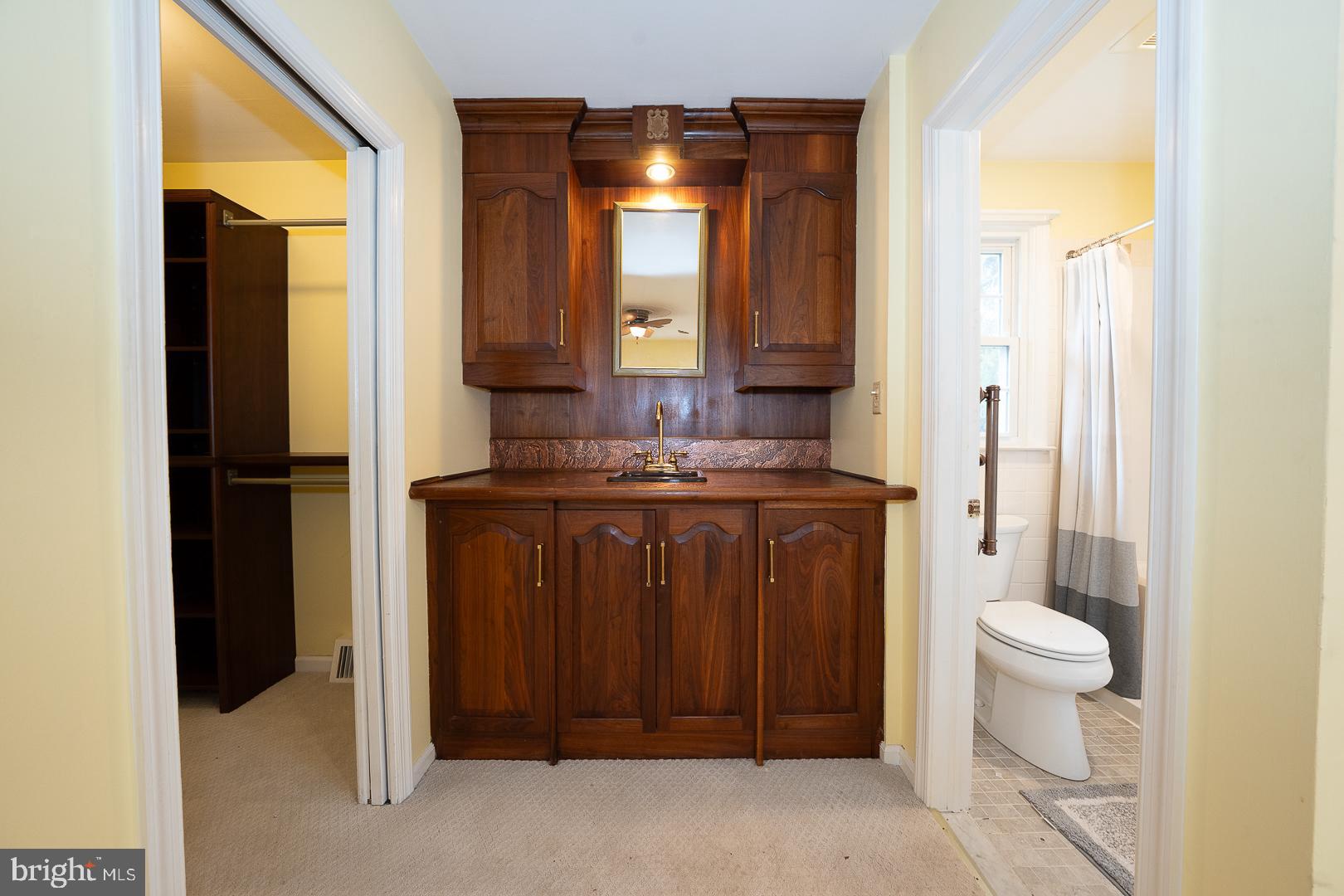 GLADWYNE - Residential