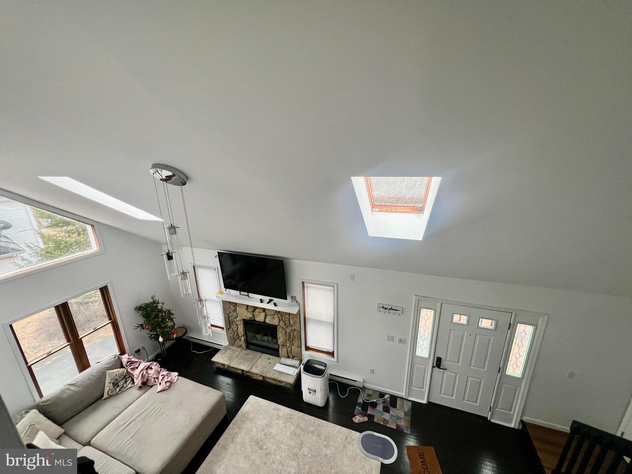 SAW CREEK ESTATES - Residential