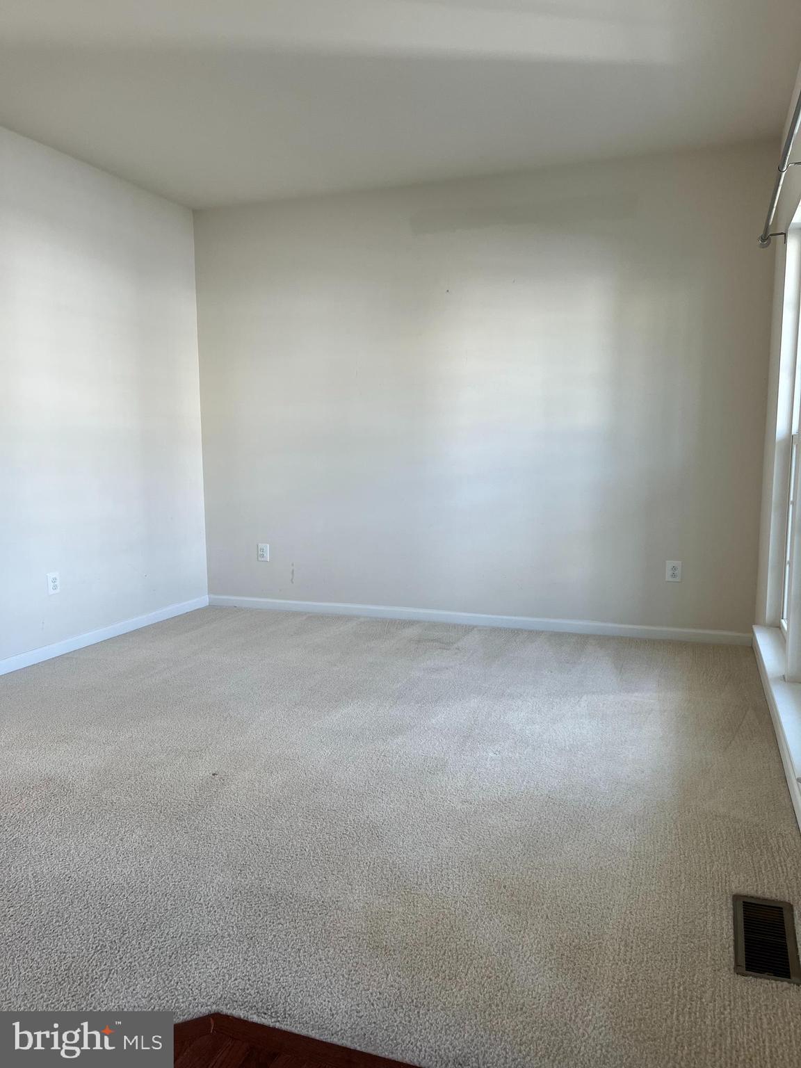 BERKELEY STATION - Residential Lease