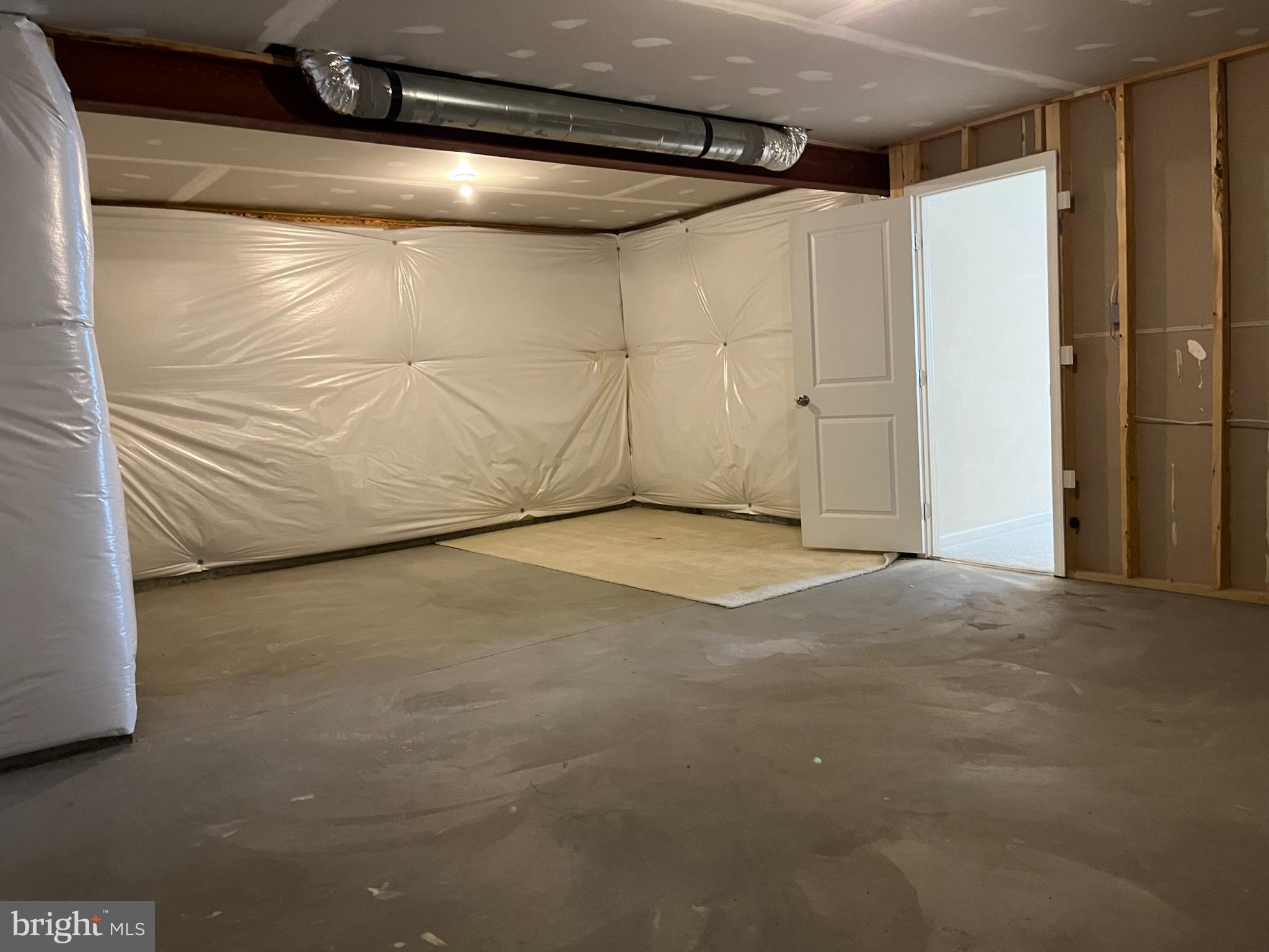 BERKELEY STATION - Residential Lease