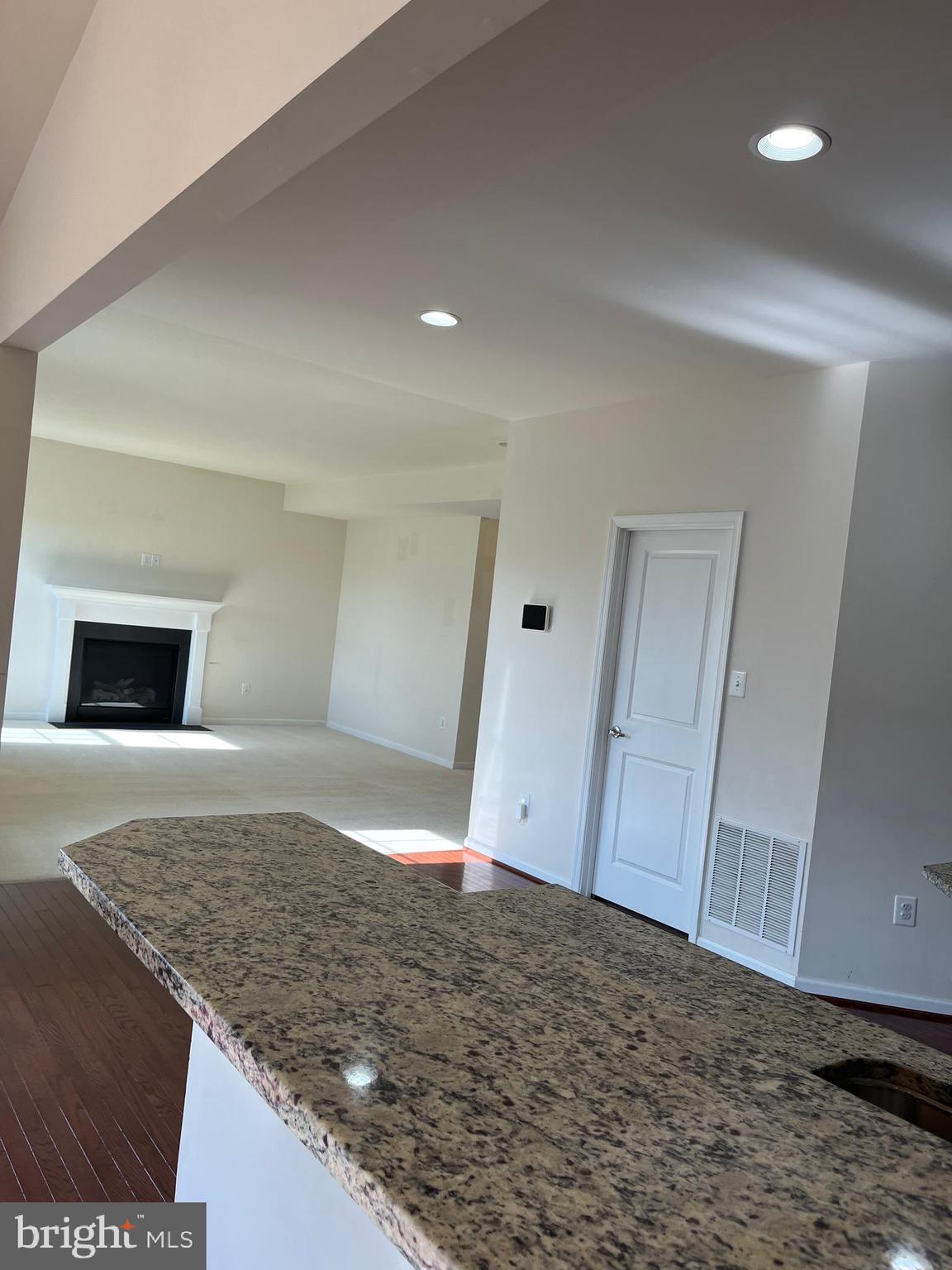 BERKELEY STATION - Residential Lease