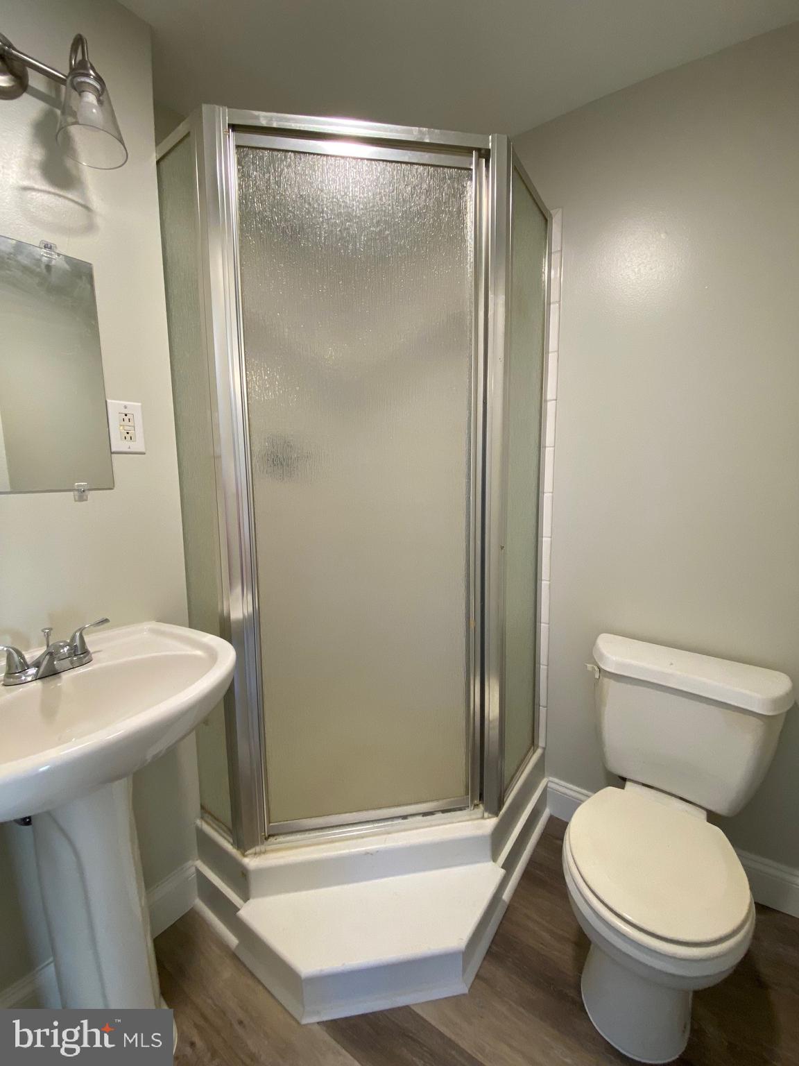 CALIFORNIA PROFESSIONAL CENTER - Residential Lease