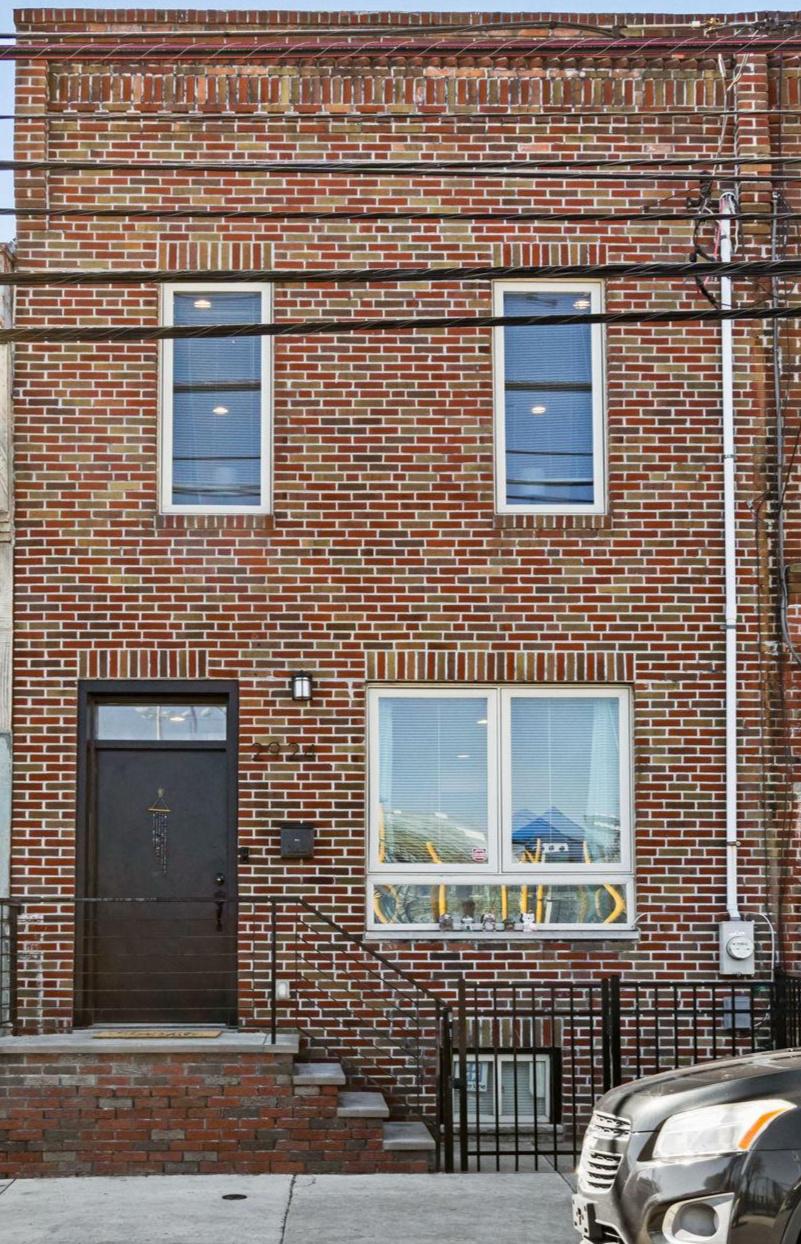 GRAYS FERRY - Residential