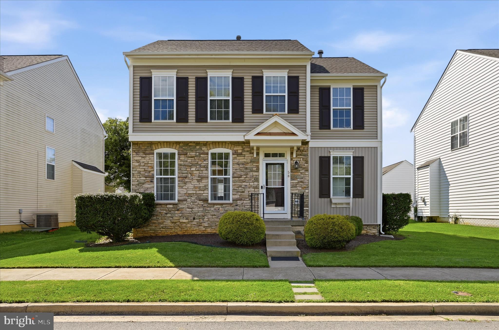HUNTFIELD - Residential