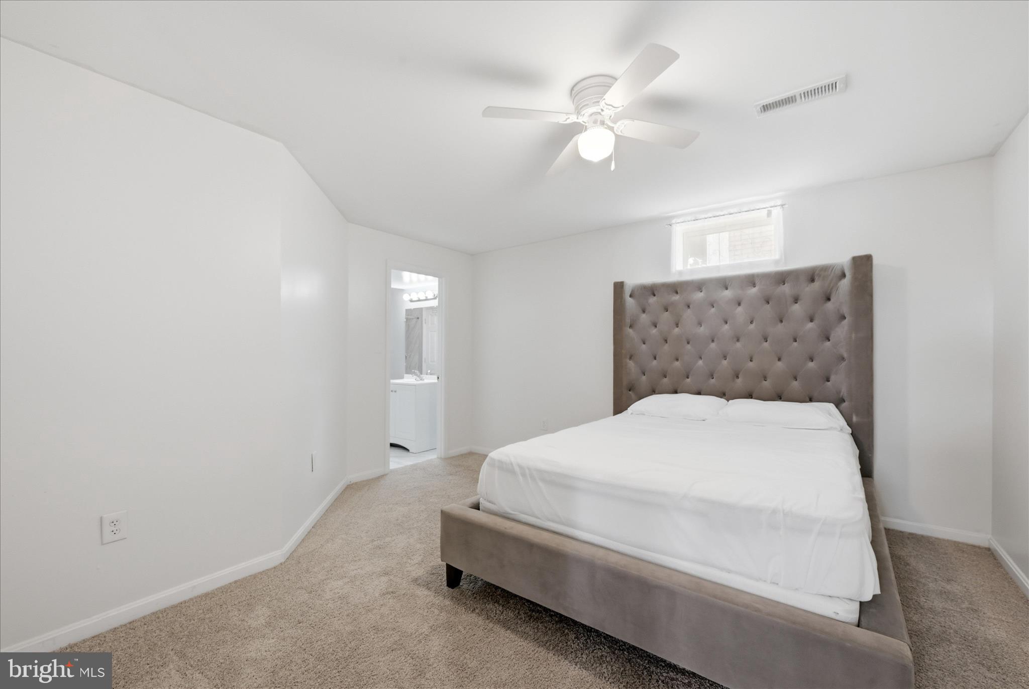 HUNTFIELD - Residential