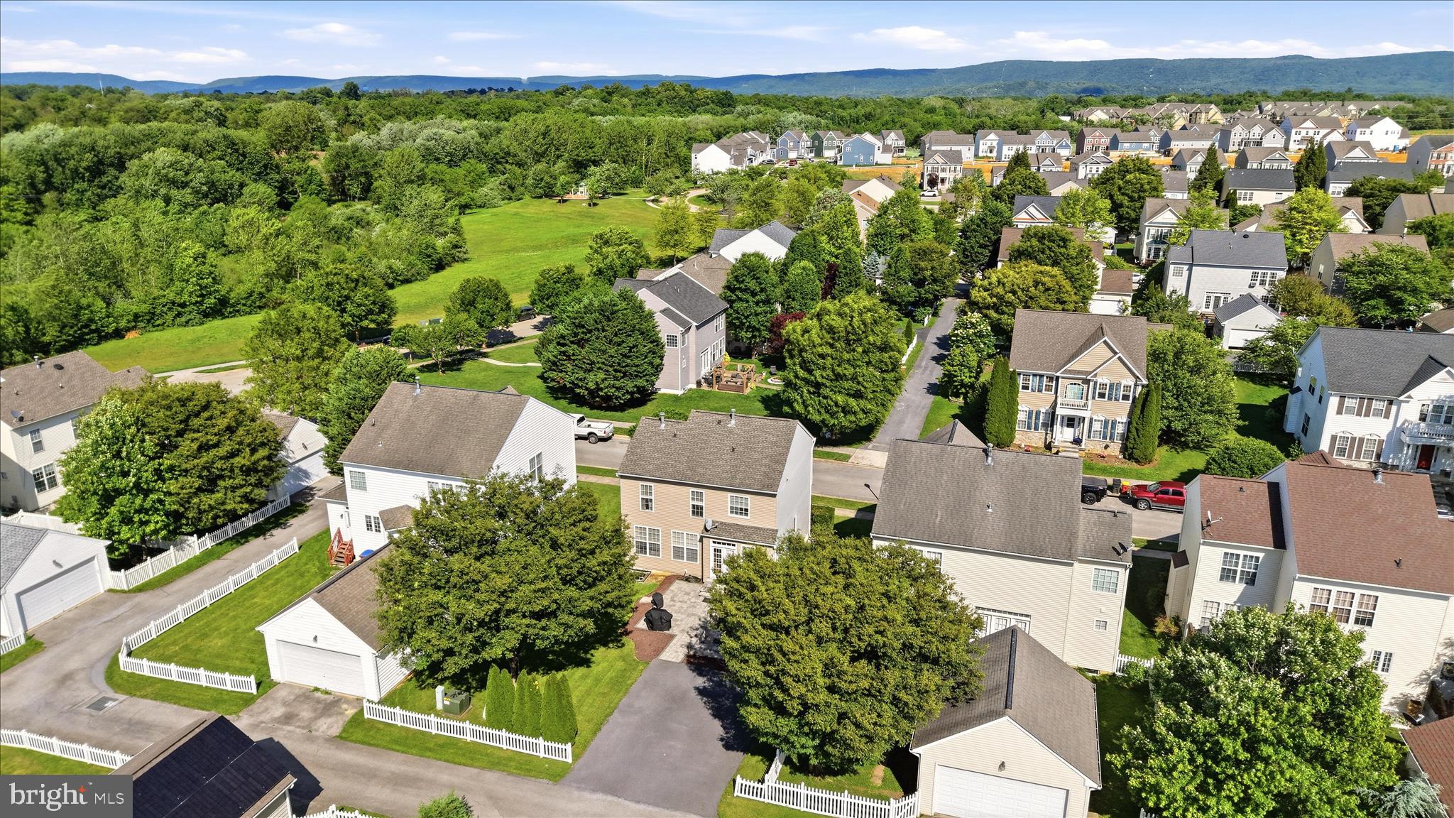 HUNTFIELD - Residential