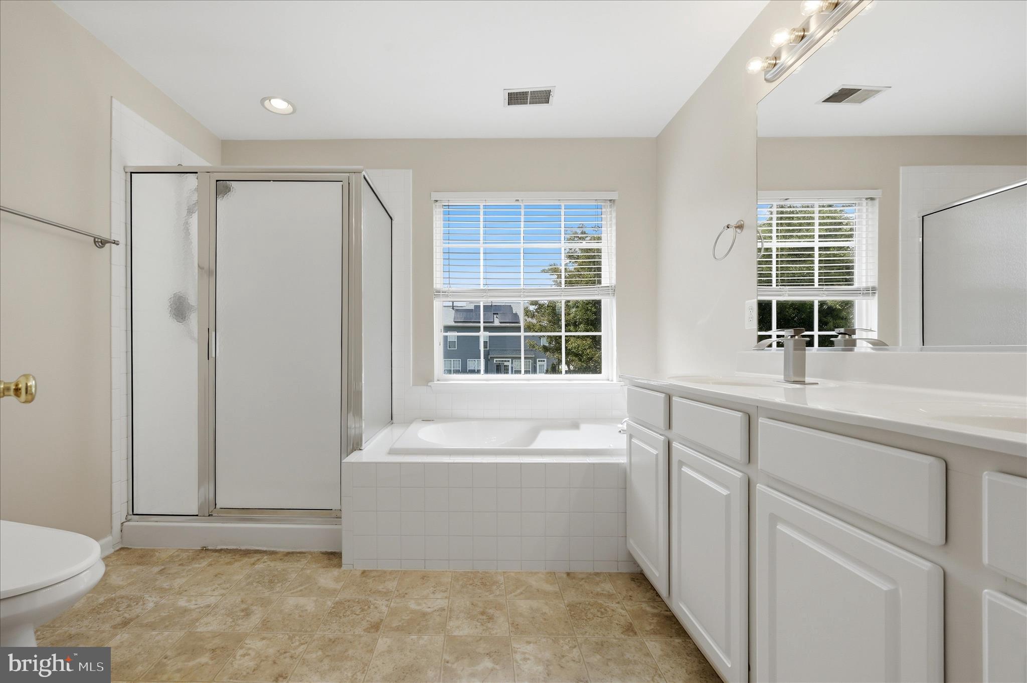 HUNTFIELD - Residential