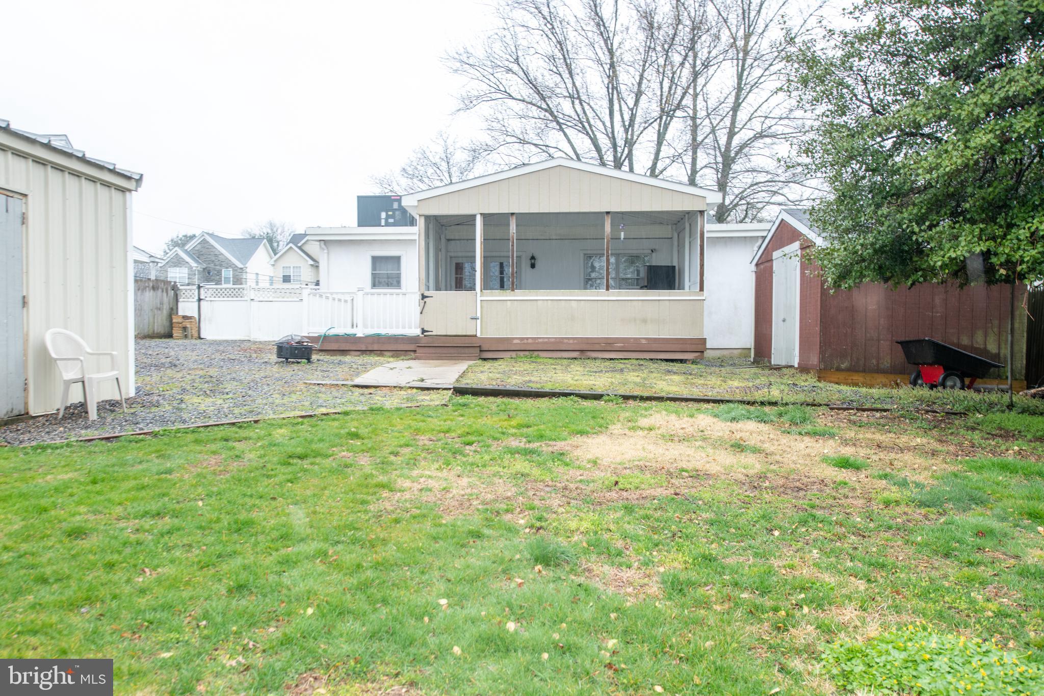 SOMERTON - Residential