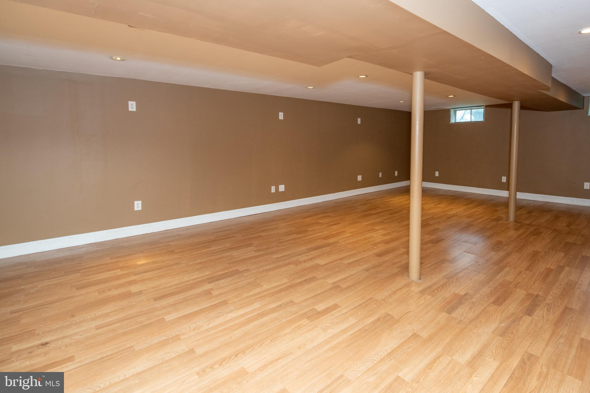 SOMERTON - Residential