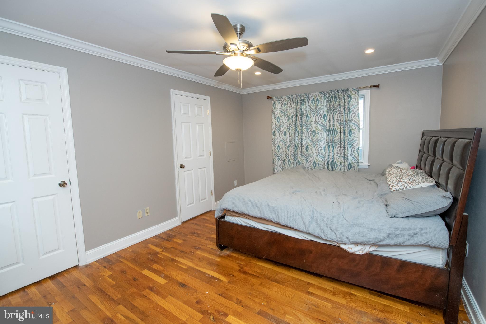 SOMERTON - Residential