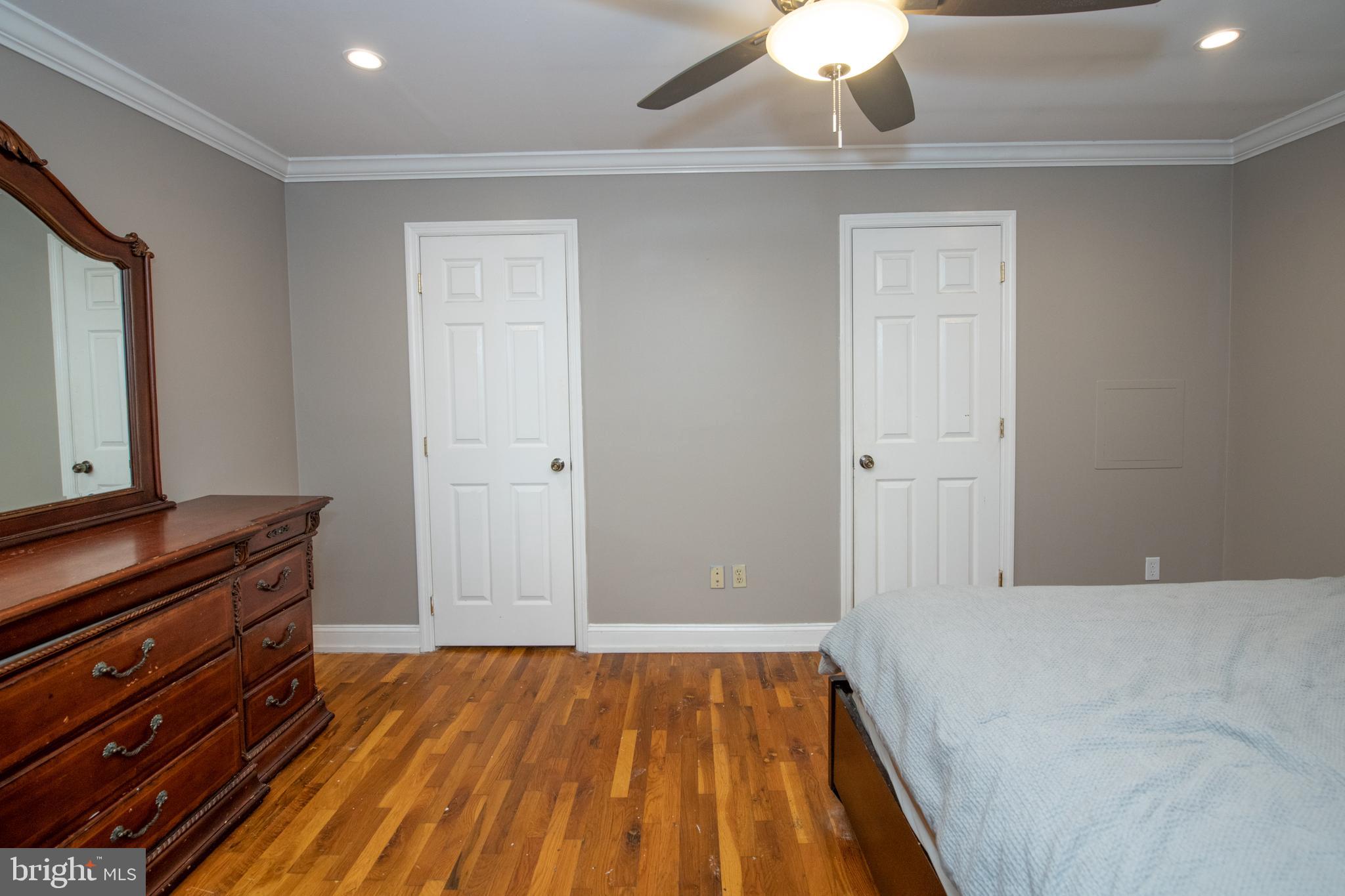 SOMERTON - Residential