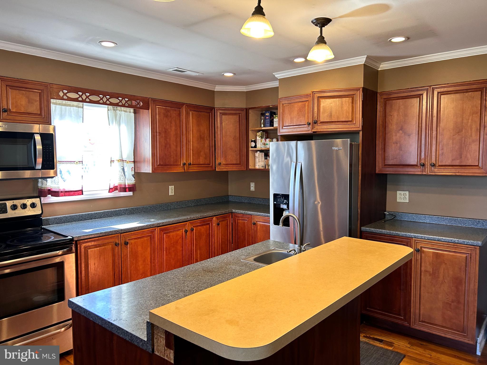 SOMERTON - Residential