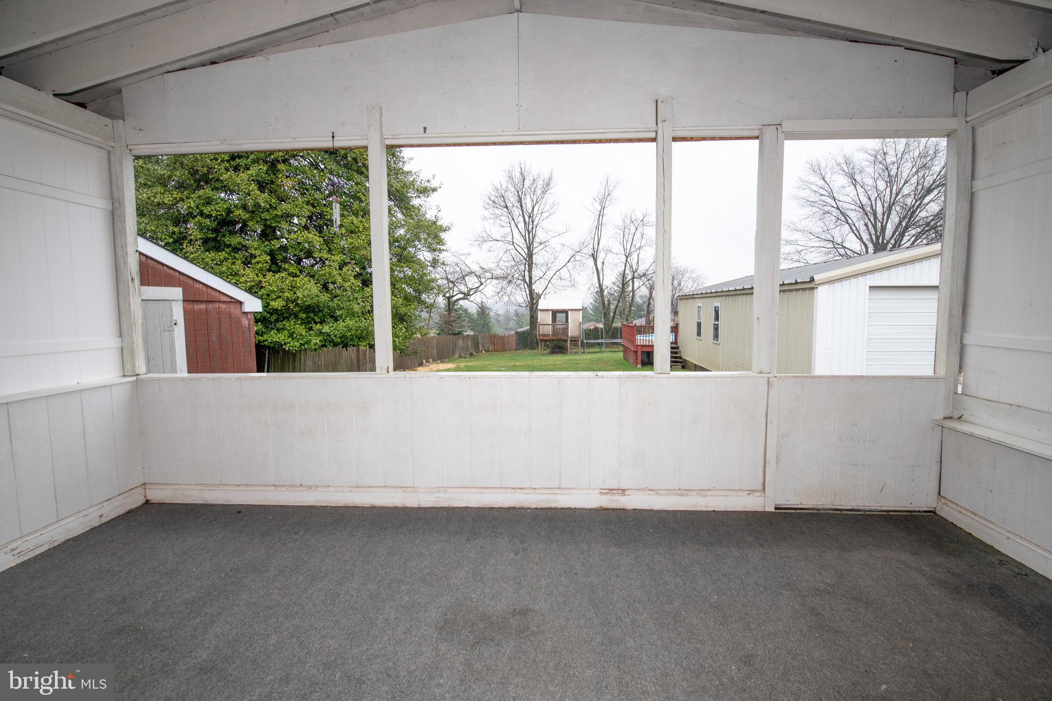 SOMERTON - Residential