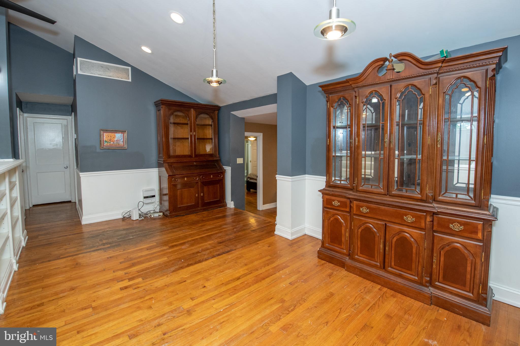 SOMERTON - Residential